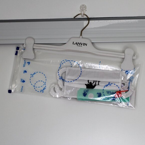 BNWT SS21 OFF-WHITE HAND OFF EVE MASK S/M - Picture 2 of 6